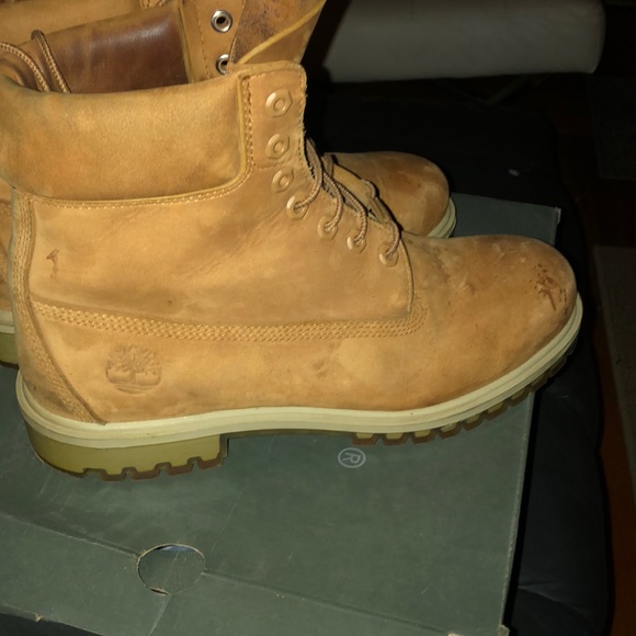 Mens sz.10 timberland boots w/ice soles - Picture 5 of 10